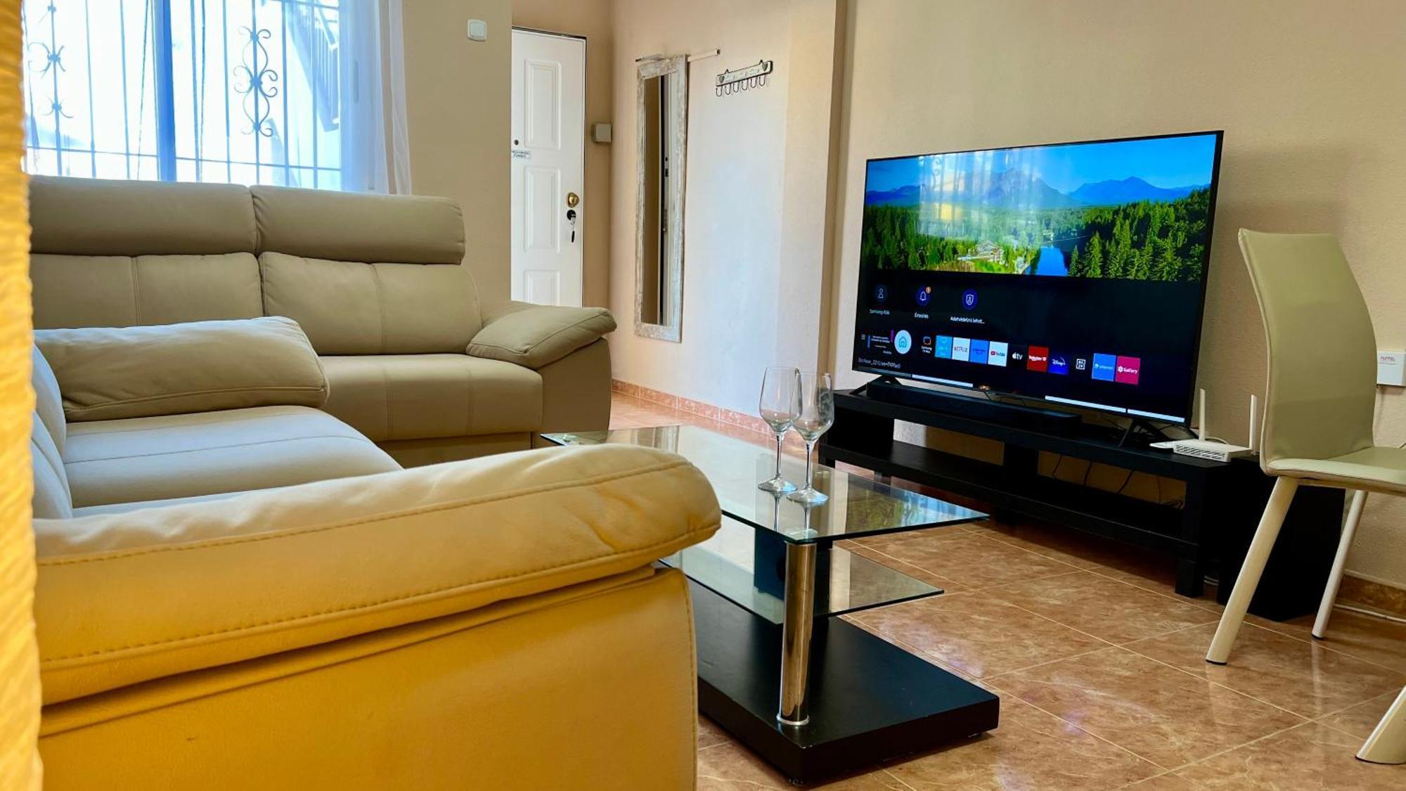 Appartamento Arenales Beach Apartament Alicante Esterno foto