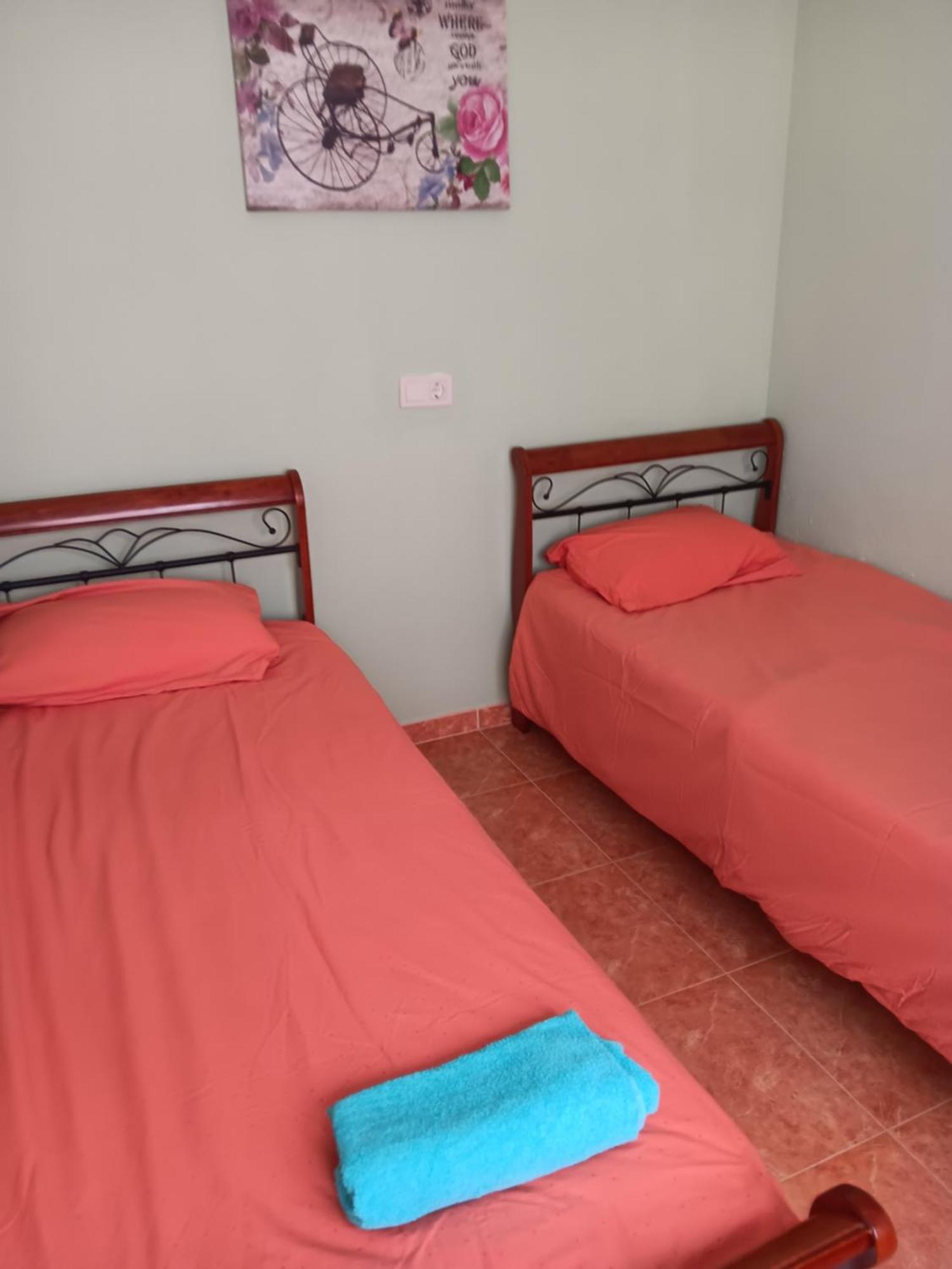 Appartamento Arenales Beach Apartament Alicante Esterno foto
